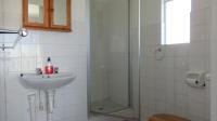 Main Bathroom - 5 square meters of property in Radiokop