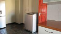 Kitchen - 16 square meters of property in Radiokop