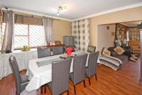 Dining Room of property in Kew