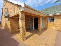  of property in Oudtshoorn