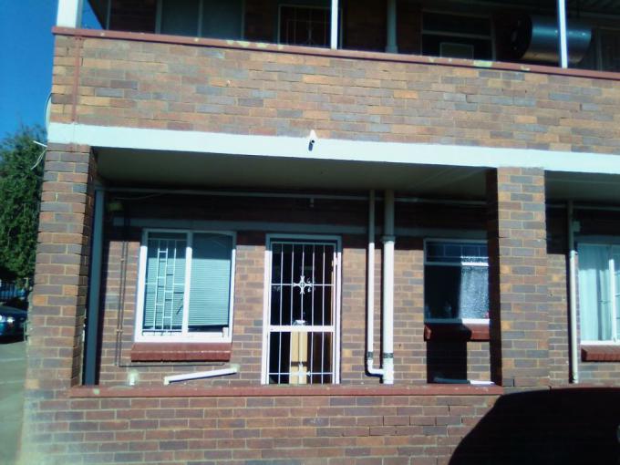 2 Bedroom Apartment for Sale For Sale in Wilkoppies - MR646423