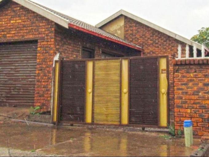 3 Bedroom House for Sale For Sale in Vosloorus - MR646501