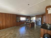 Kitchen of property in Langeberg Ridge