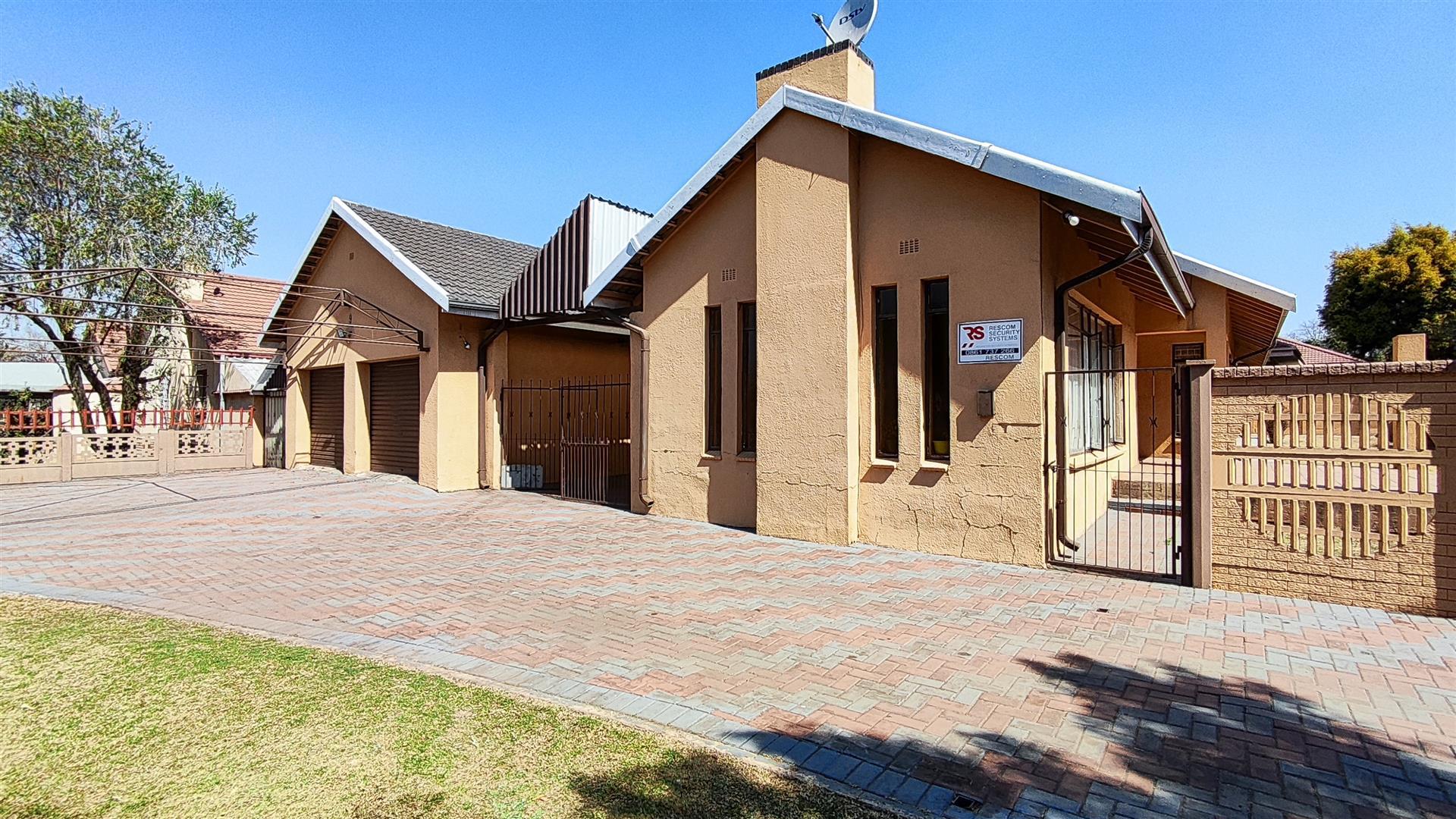 Front View of property in Vanderbijlpark