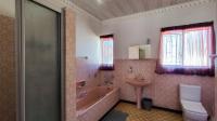 Main Bathroom - 12 square meters of property in Vanderbijlpark