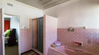 Main Bathroom - 12 square meters of property in Vanderbijlpark