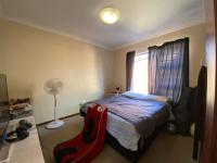 Bed Room 2 of property in Bloemfontein