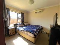 Main Bedroom of property in Bloemfontein