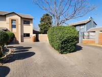  of property in Raslouw Gardens