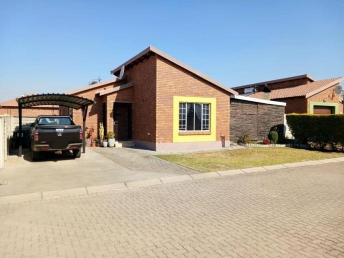 3 Bedroom House for Sale For Sale in Waterval East - MR646673