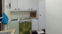 Kitchen - 12 square meters of property in Die Hoewes