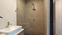 Main Bathroom - 4 square meters of property in Menlo Park