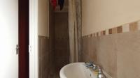 Main Bathroom - 4 square meters of property in Kosmosdal