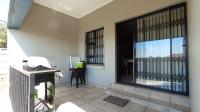 Patio - 11 square meters of property in Heatherview