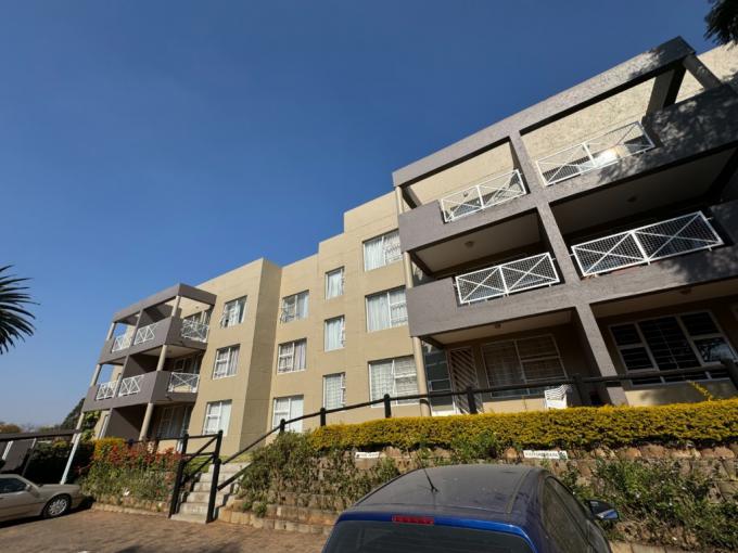 2 Bedroom Apartment for Sale For Sale in Sandown - MR646908