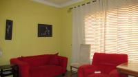 TV Room - 12 square meters of property in Rosebank - JHB