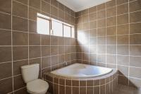 Main Bathroom - 11 square meters of property in Rosebank - JHB