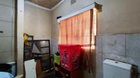 Bathroom 1 - 9 square meters of property in Meyerton