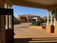  of property in Parys