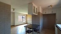 Kitchen - 14 square meters of property in Klopperpark