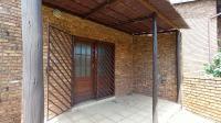 Patio - 6 square meters of property in Klopperpark