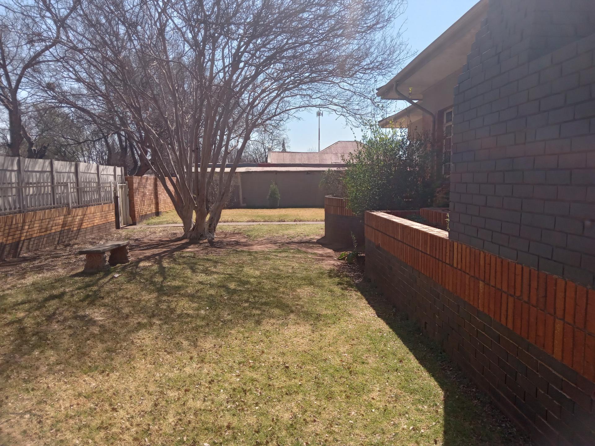 Spaces of property in Brakpan