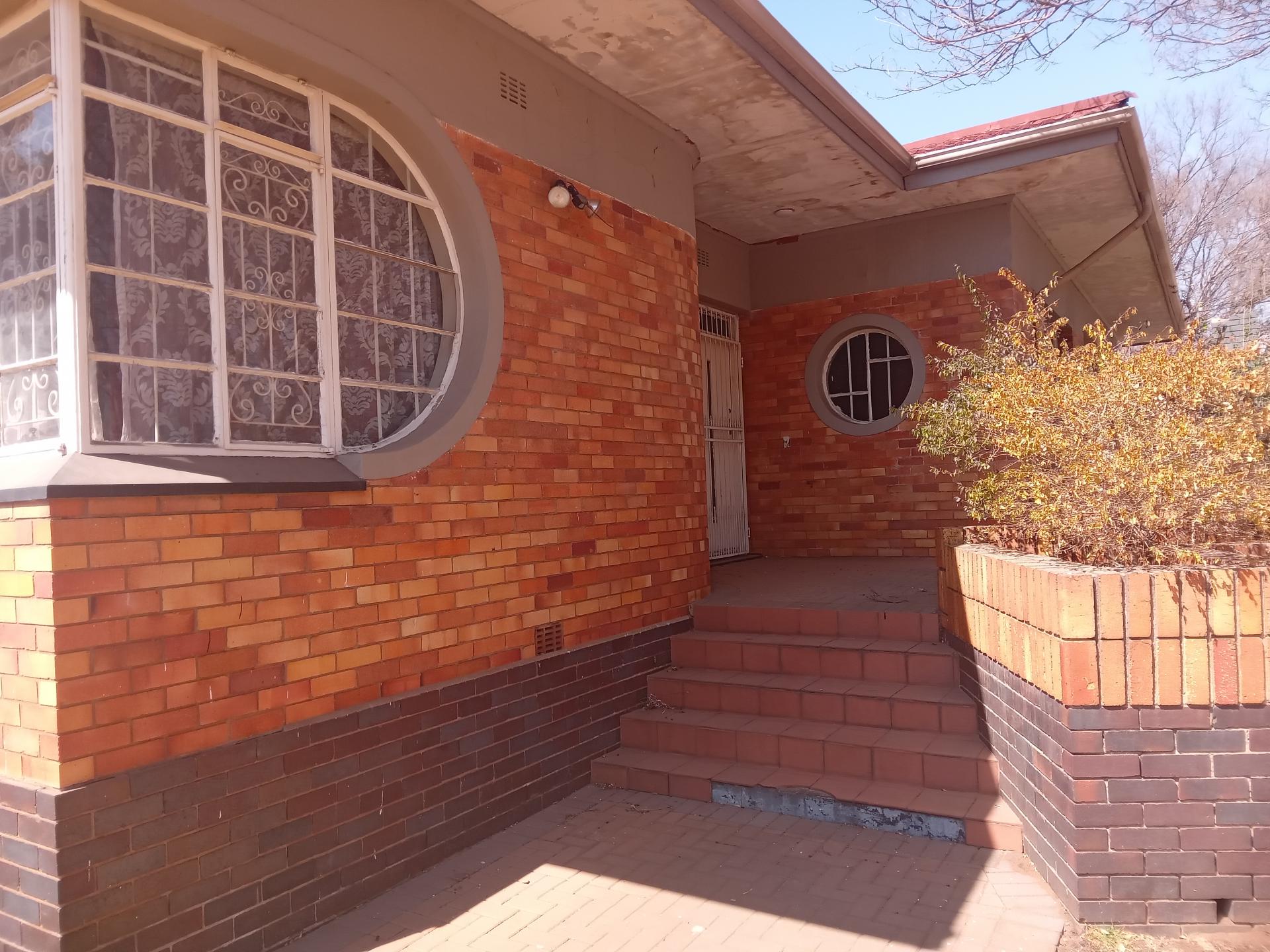 Front View of property in Brakpan