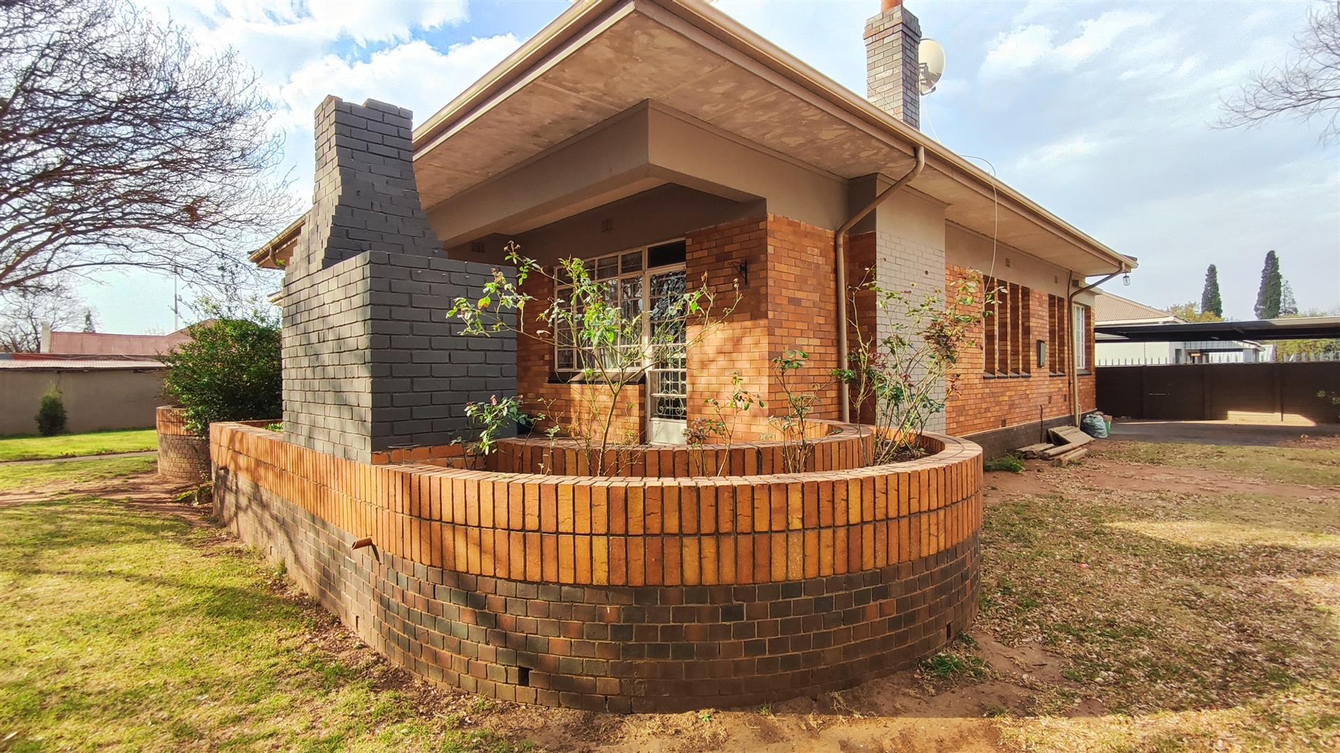 Front View of property in Brakpan