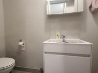 Main Bathroom of property in Paarl