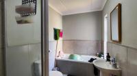 Bathroom 1 - 7 square meters of property in Eveleigh