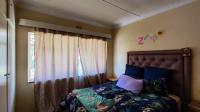 Bed Room 2 - 15 square meters of property in Selcourt