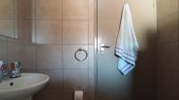 Bathroom 1 - 4 square meters of property in Olifantsvlei 327-Iq