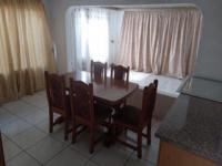 Dining Room of property in Lotus Park