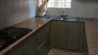 Kitchen of property in Lotus Park