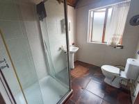 Bathroom 3+ of property in Deneysville