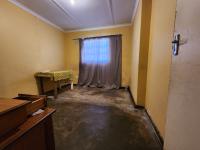 Rooms of property in Esikhawini