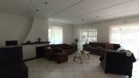 Lounges - 74 square meters of property in Kensington - JHB