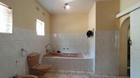 Bathroom 2 - 6 square meters of property in Kensington - JHB