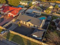  of property in Brackendowns