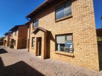 3 Bedroom 2 Bathroom Simplex for Sale for sale in New Redruth