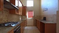 Kitchen - 9 square meters of property in Witkoppen