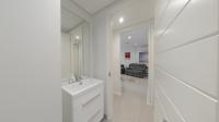 Bathroom 1 - 6 square meters of property in Hillhead