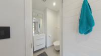 Main Bathroom - 3 square meters of property in Hillhead