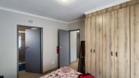 Main Bedroom - 11 square meters of property in Albertsdal