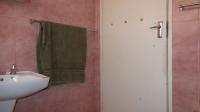 Bathroom 1 - 5 square meters of property in Rant-En-Dal