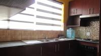 Kitchen - 10 square meters of property in Florida Lake