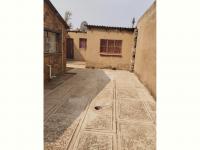  of property in Zola