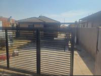 3 Bedroom 2 Bathroom House for Sale for sale in Klippoortjie AH