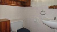 Bathroom 1 - 5 square meters of property in Wilropark