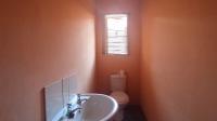 Bathroom 2 - 4 square meters of property in Soshanguve East